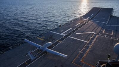 Milli Savunma Bakanlığı, Bayraktar TB3'ün, TCG Anadolu'ya ilk kalkış ve