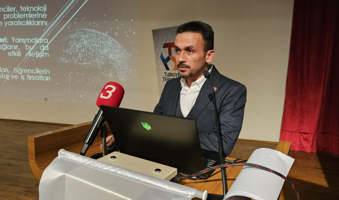 Afyon Kocatepe Üniversitesi’nde 2025 yılında yapılacak TEKNOFEST etkinlikleriyle ilgili bilgilendirme