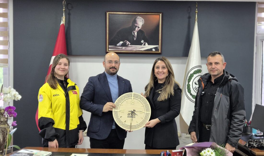 Afyonkarahisar ANDA Derneği Başkanı Agah Oktay Kılıç, Basın Sorumlusu Mihriban