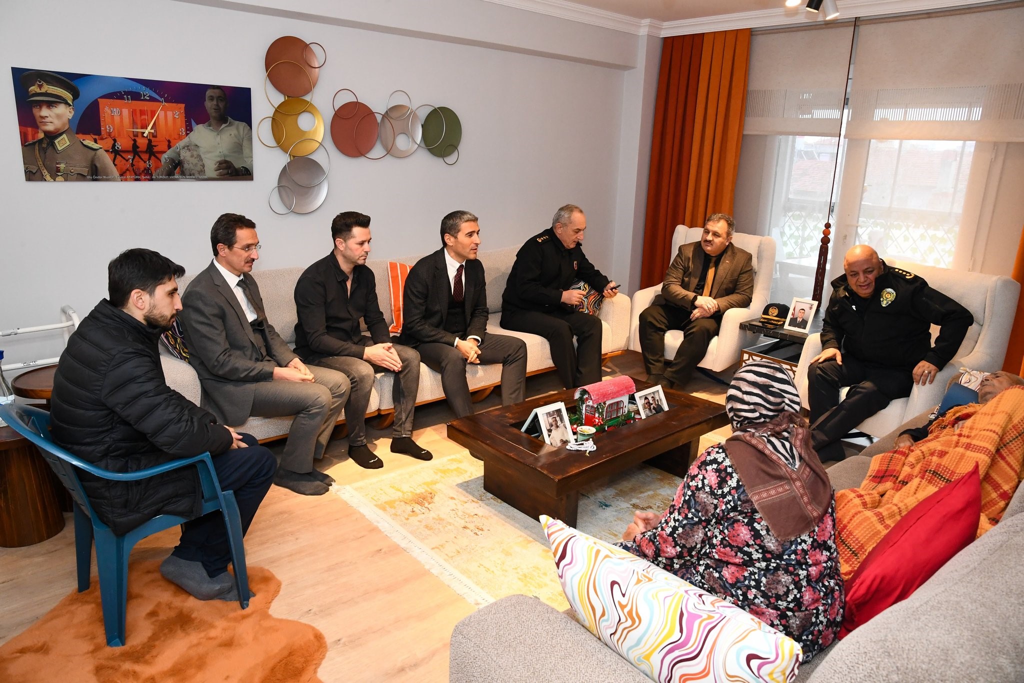 Uşak Valisi Naci Aktaş, Şehit Piyade Uzman Çavuş Ali Turgut'un