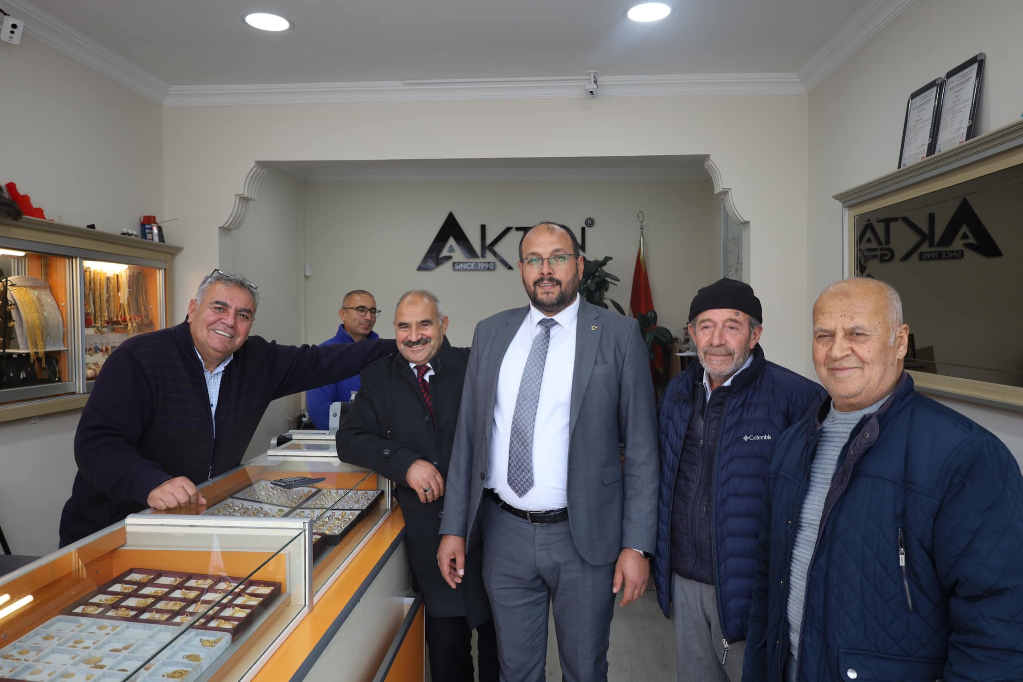 Bayat Belediye Başkanı Halil İbrahim Bodur, İlçe Başkanı Ahmet Atacan
