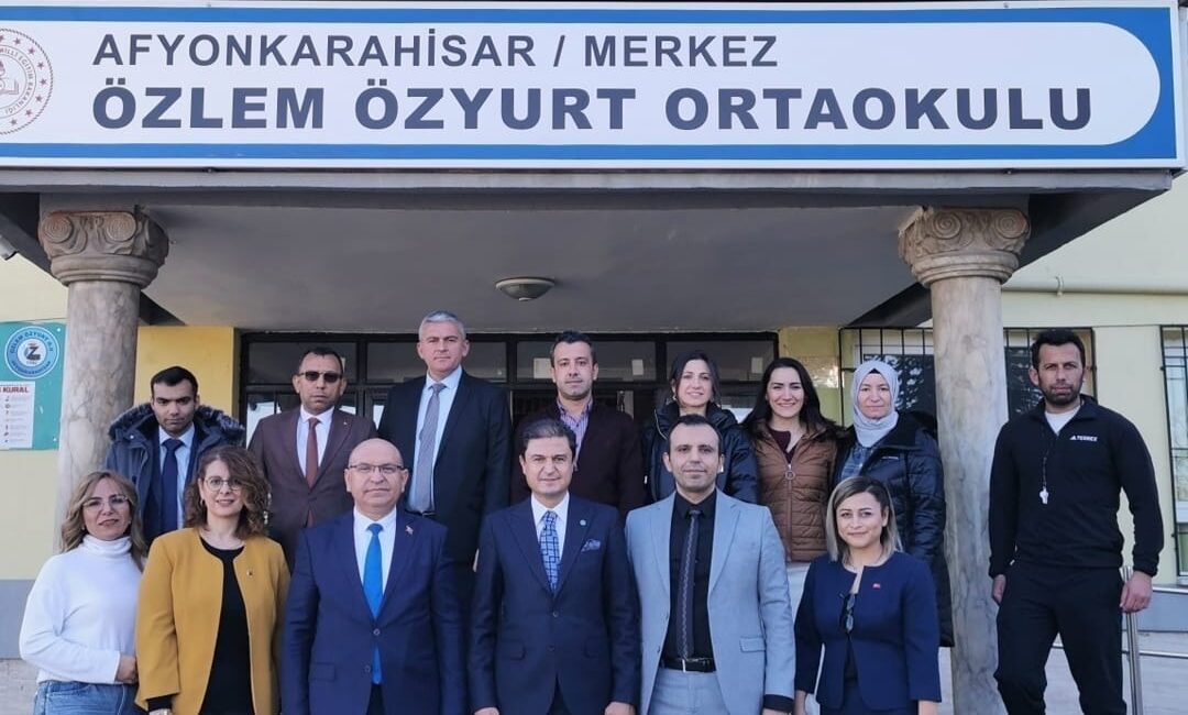 Türk Eğitim Sen Genel Başkan Yardımcısı Selahattin Dolgun, Afyonkarahisar’da ziyaretlerini