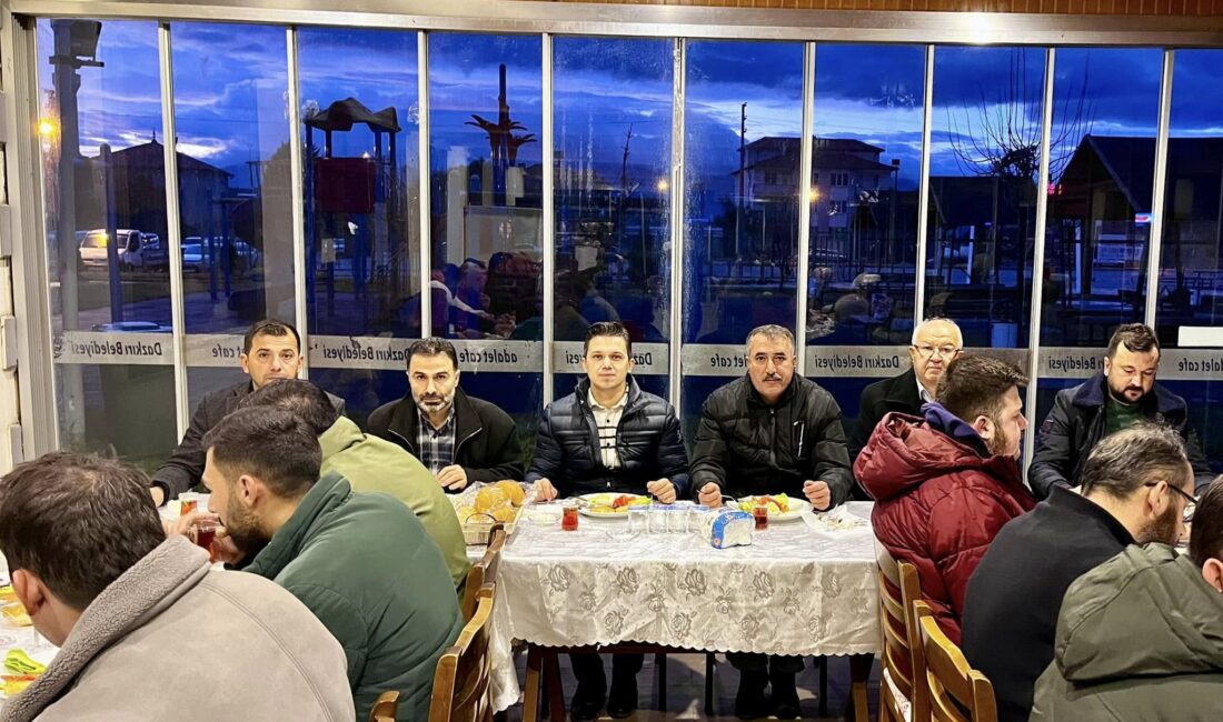 Afyonkarahisar’ın Dazkırı ilçesinde İlçe Müftülüğü tarafından Sabah Namazı Buluşması programı