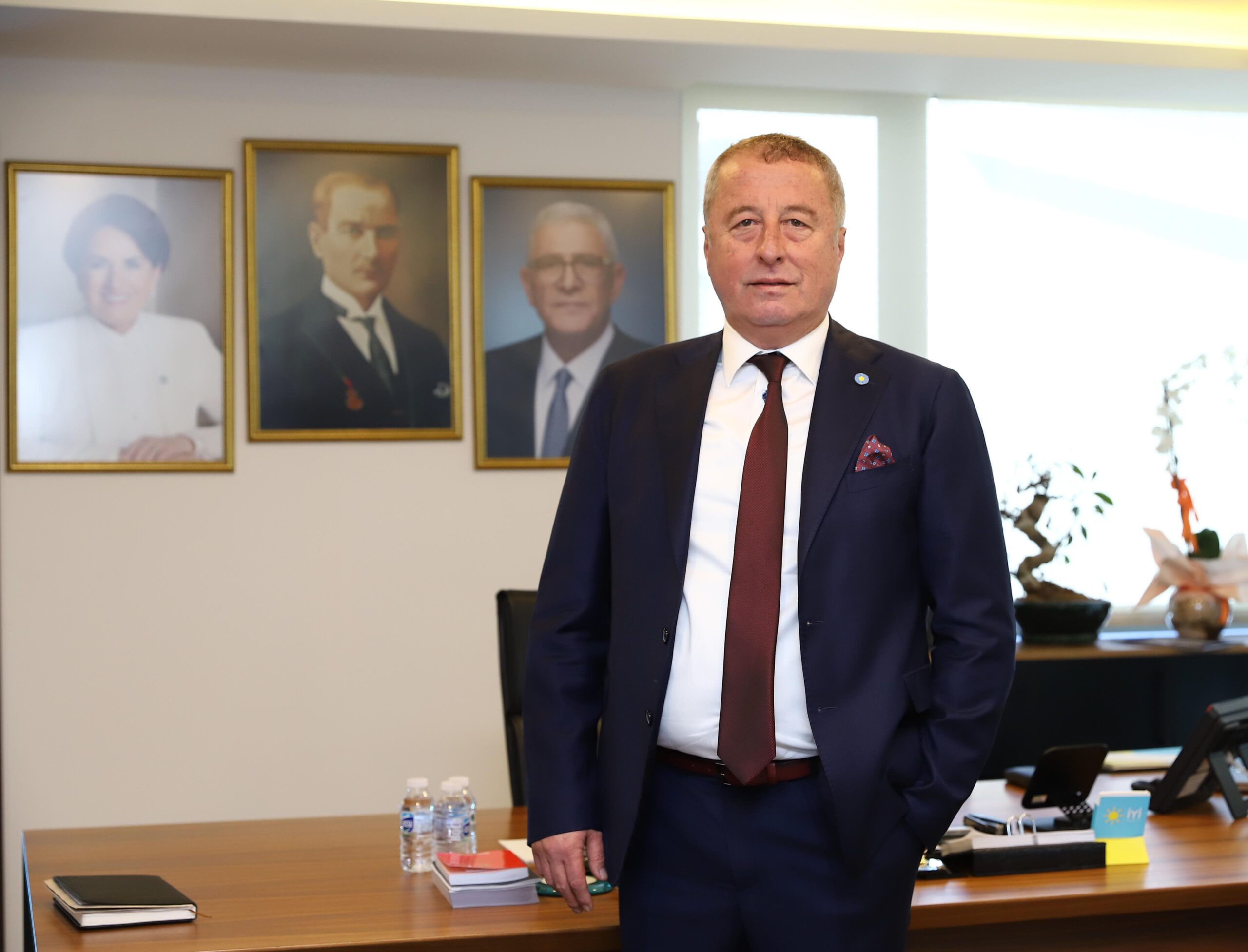 İYİ Parti Genel Başkan Yardımcısı ve Afyonkarahisar Milletvekili Hakan Şeref