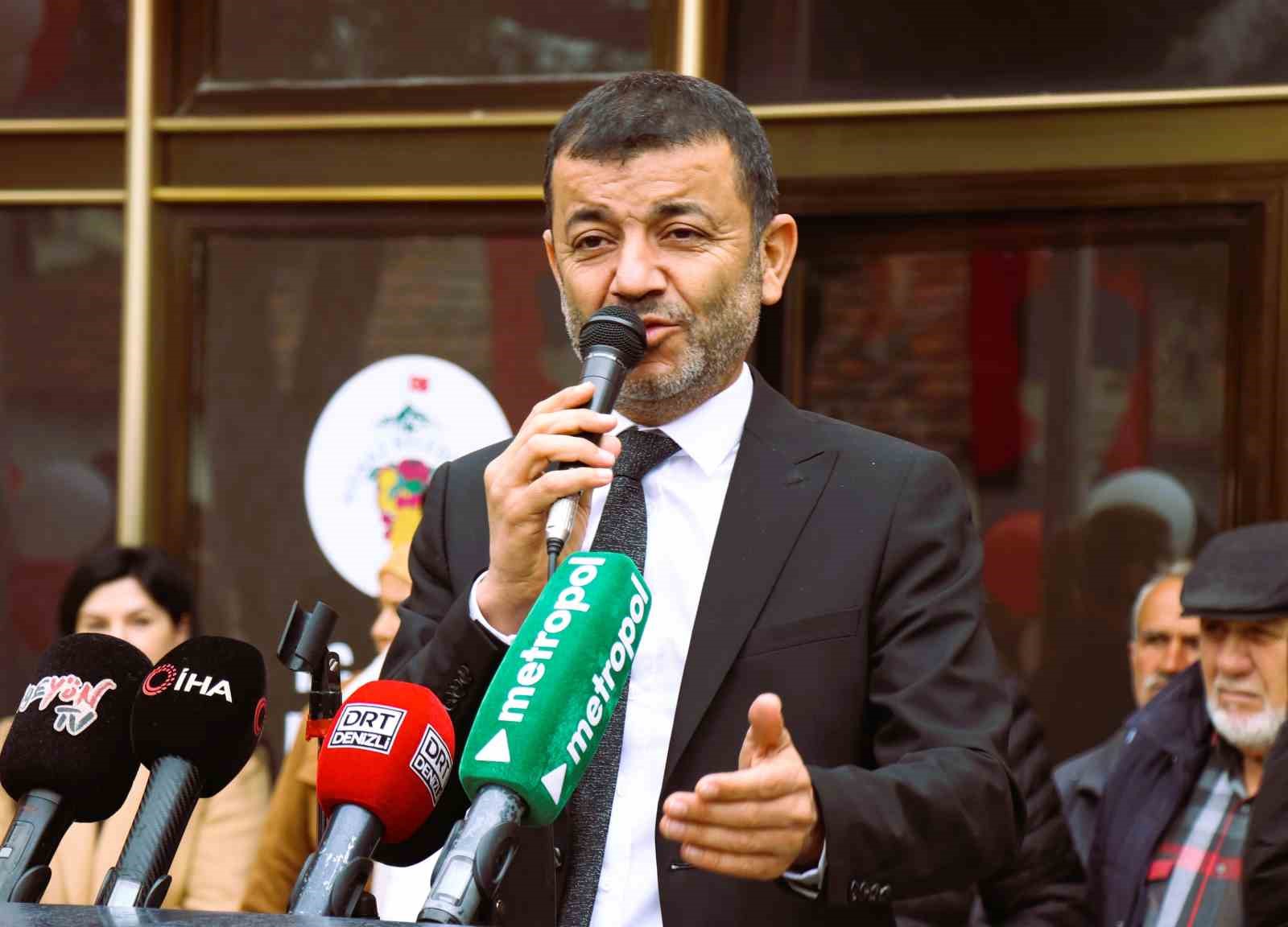 Denizli Büyükşehir Belediye Başkanı Bülent Nuri Çavuşoğlu, “Denizli’yi hayvancılıkta, tarımda