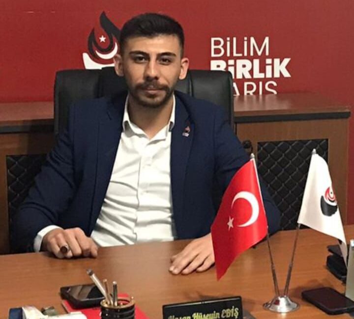 Zafer Partisi Afyonkarahisar Merkez İlçe Başkanı Hasan Hüseyin Ebiş, “gençler