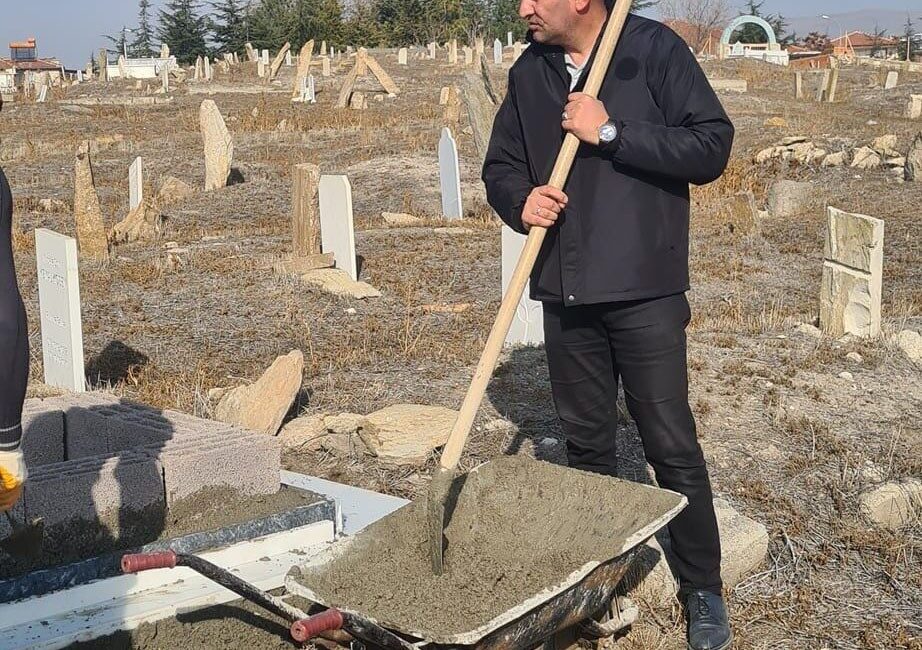1988 yılında askerlik hizmeti sırasında vefat eden Jandarma Er Osman