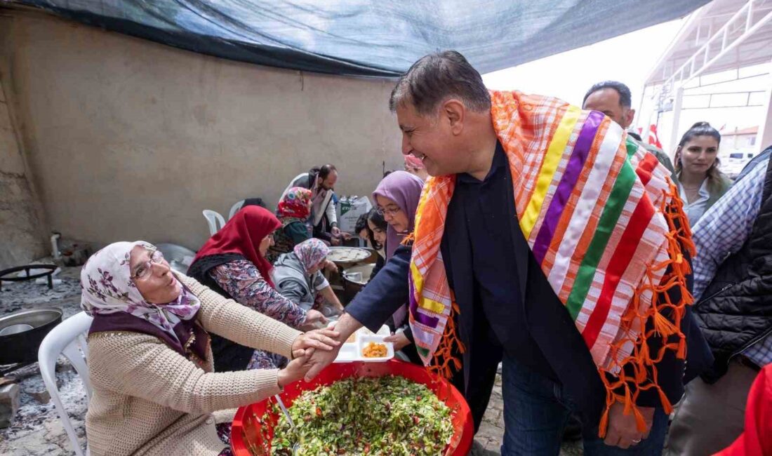 İzmir Büyükşehir Belediyesi, çiftçiyi desteklemeyi sürdürüyor. Türkiye’nin ekonomik darboğaz ortamında