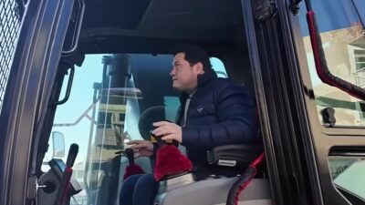 Bolvadin Belediye Başkanı Derviş Aynacı, ilçede yürütülen kentsel dönüşüm çalışmalarına