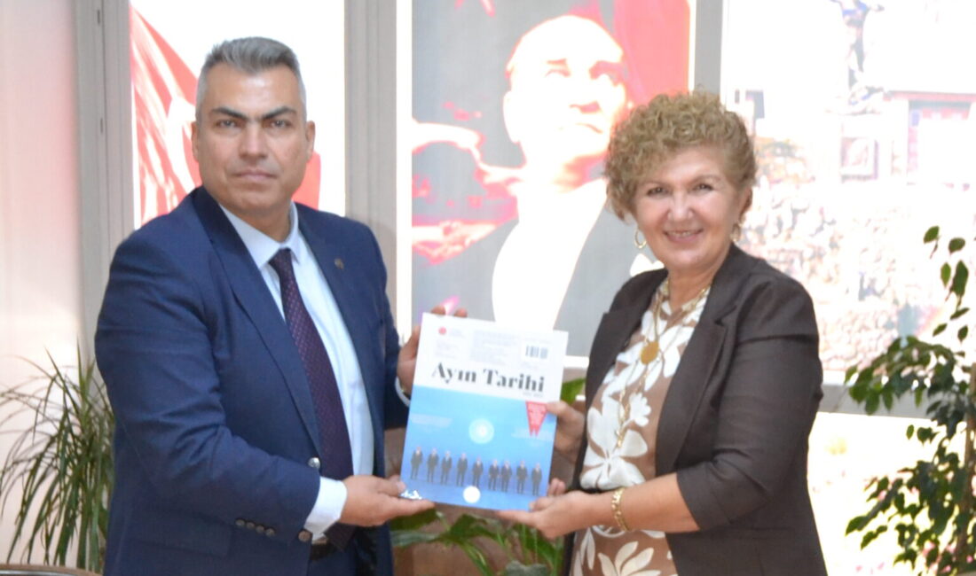 Ülgen’den Gün FM’e ziyaret Cumhurbaşkanlığı İletişim Başkanlığı (CİB) Afyonkarahisar Bölge Müdürü Uğur Ülgen, Gün