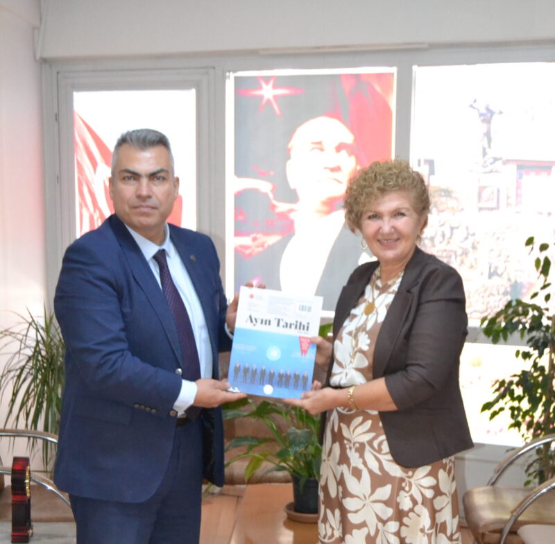 Cumhurbaşkanlığı İletişim Başkanlığı (CİB) Afyonkarahisar Bölge Müdürü Uğur Ülgen, Gün