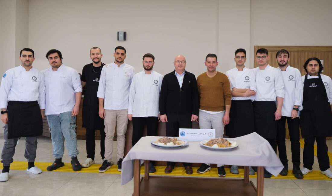 Afyon Kocatepe Üniversitesi (AKÜ) Turizm Fakültesi tarafından “Akademi, Sektör ve