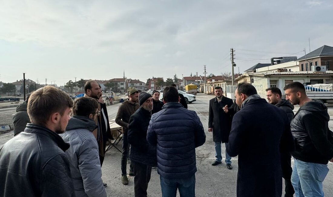 Bolvadin Belediye Başkanı Derviş Aynacı, kapalı pazar yeri projesi kapsamında