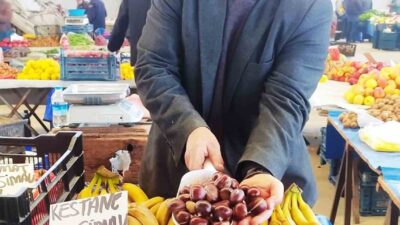 Kütahya’nın Hisarcık ilçesinde kurulan pazarda 220 liradan satışa sunulan coğrafi