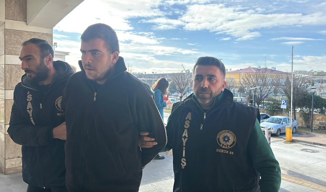 Uşak’ta babasını sopayla darp ederek öldüren oğul, çıkarıldığı mahkemece tutuklanarak