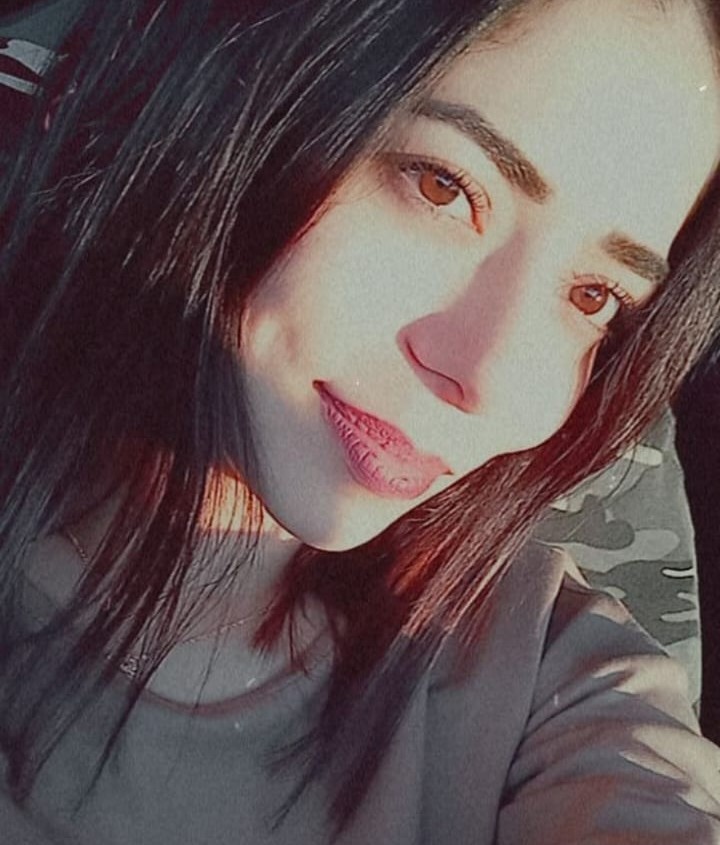 İzmir'de bir kişi, sevgilisi olduğu öğrenilen kadının cansız bedeniyle birlikte