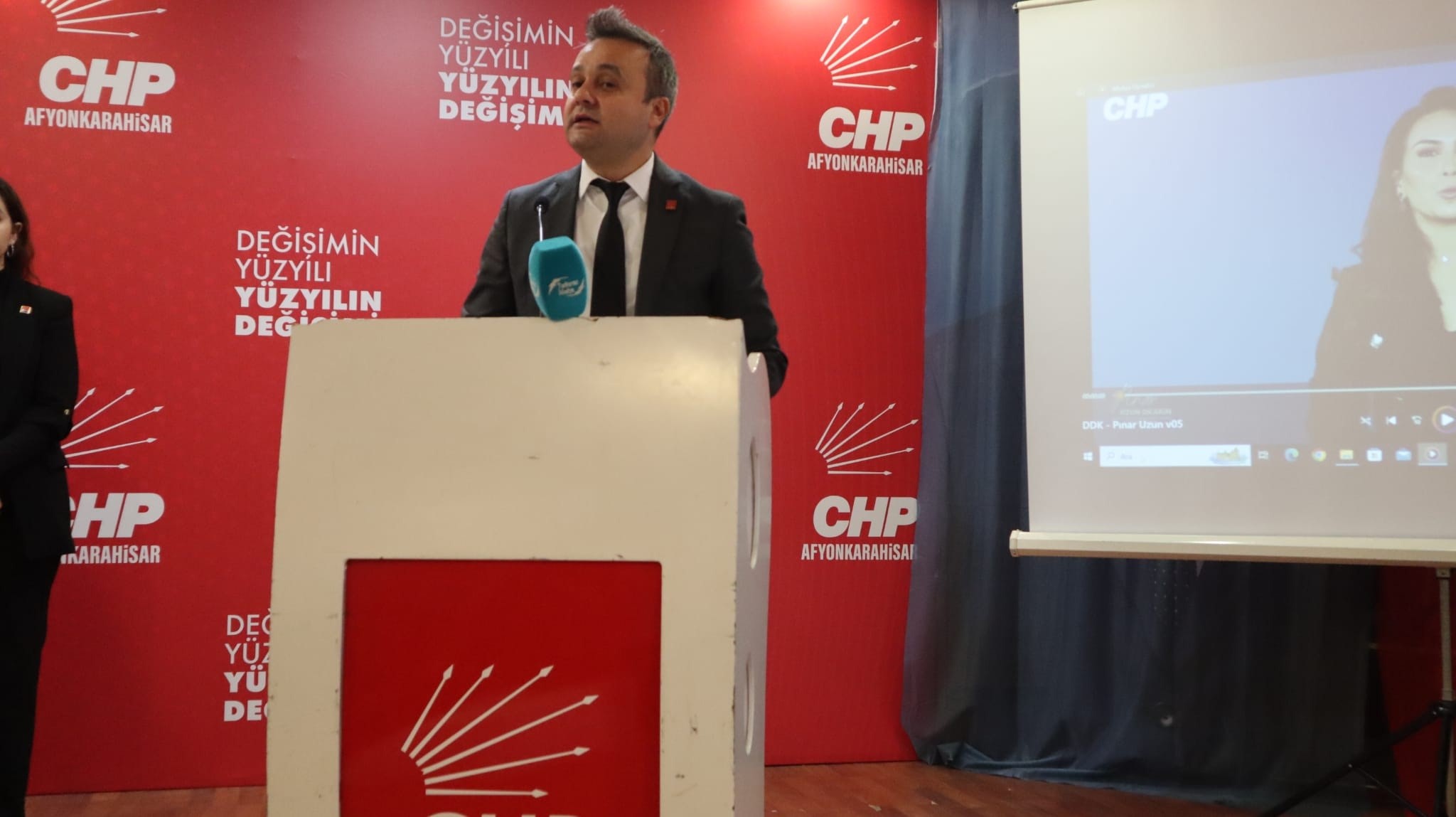 Cumhuriyet Halk Partisi Afyonkarahisar İl Başkanı Faruk Duha Erhan sosyal