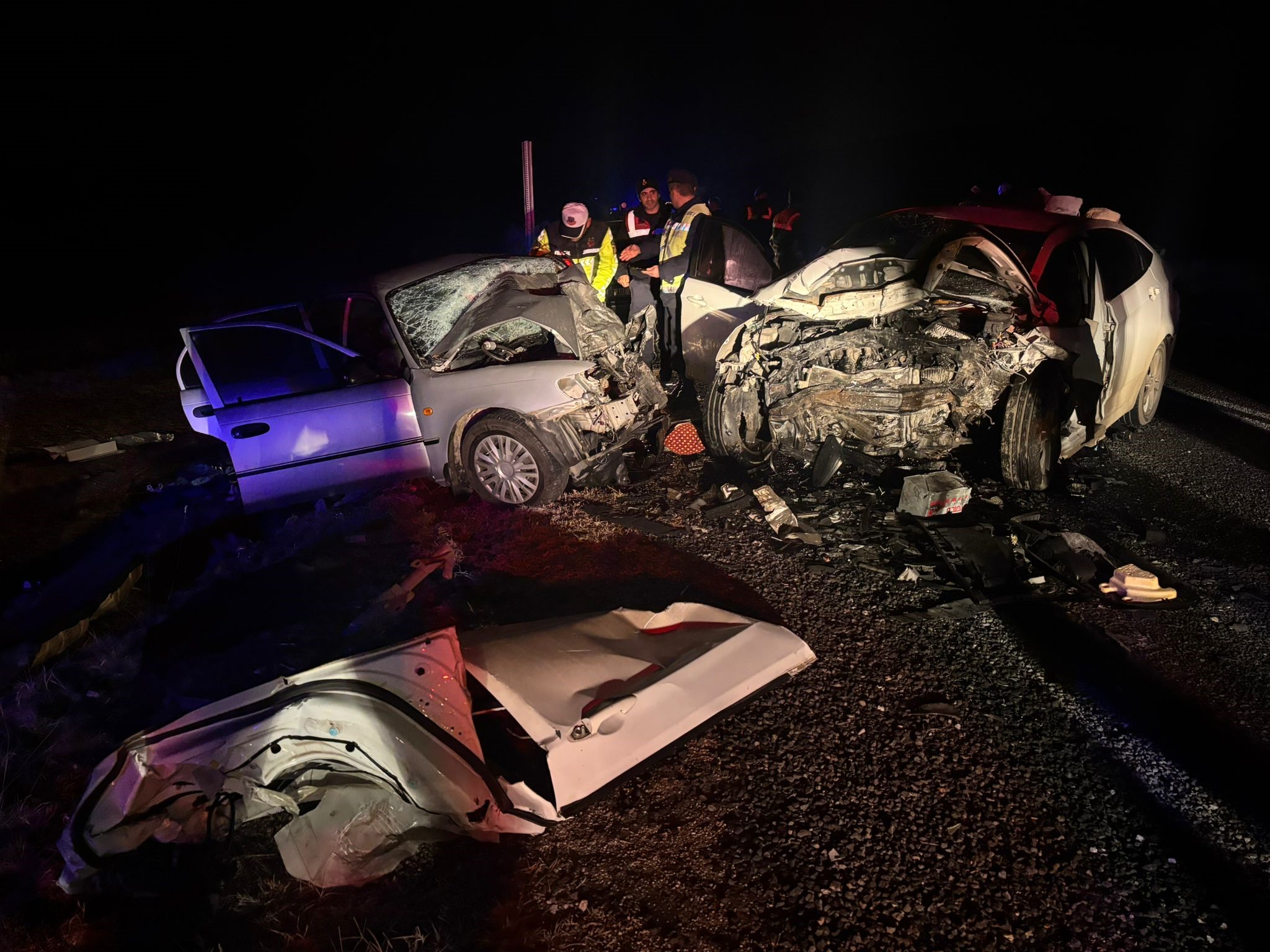 Eskişehir’de Trafik Kazasında 4 Kişi Hayatını Kaybetti: Ziyaret İçin Geldikleri