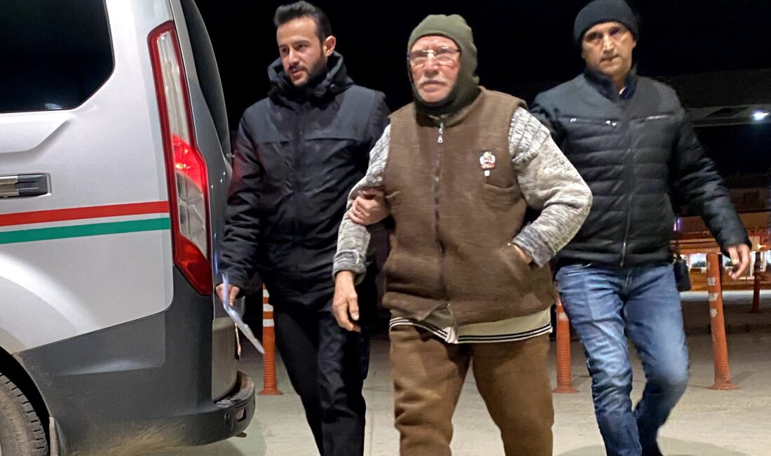 6 yaşındaki çocuğu kaçırmaya çalışan 71 yaşındaki şüpheli yakalandı Bursa’nın İnegöl ilçesinde, 71 yaşındaki Ferruh B., okul önünde bekleyen