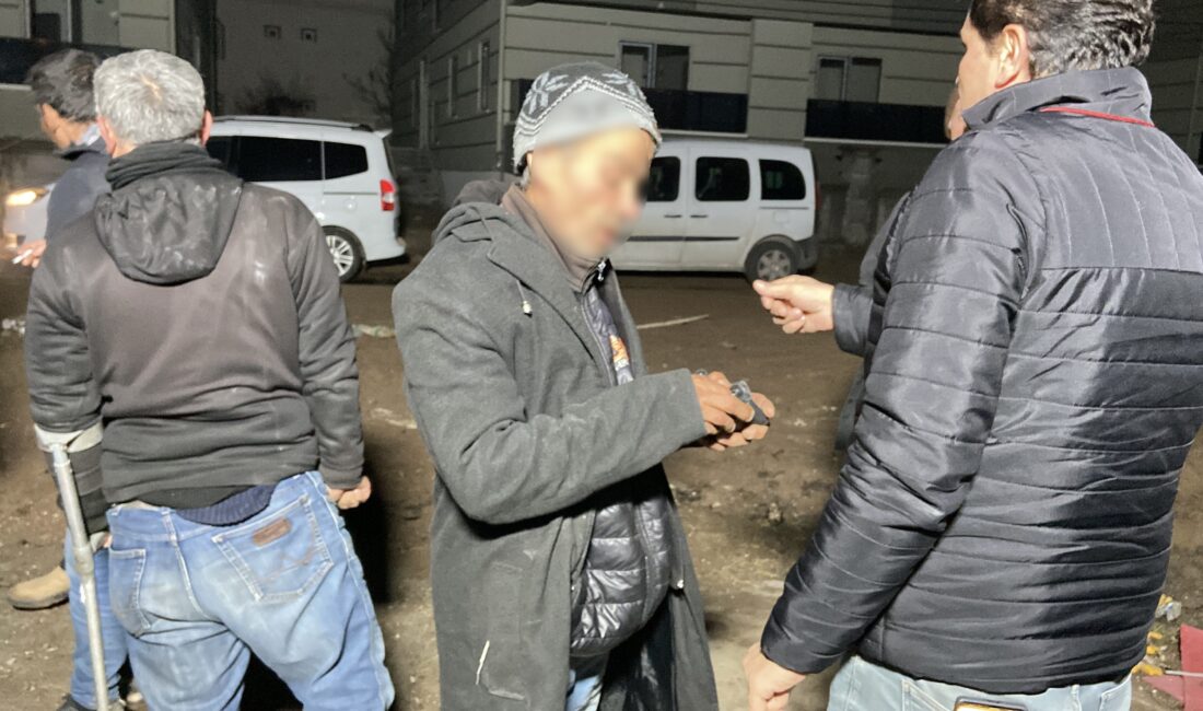Aksaray’da arkadaşı ile birlikte inşaatın deposuna girip alkol aldıktan sonra