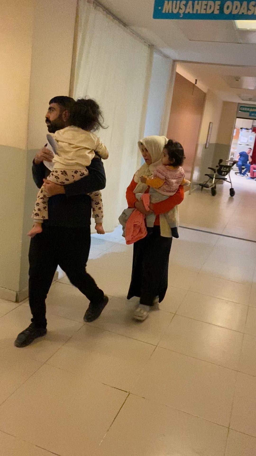 Bursa'nın İnegöl ilçesinde meydana gelen olayda çamaşır suyu içen 2