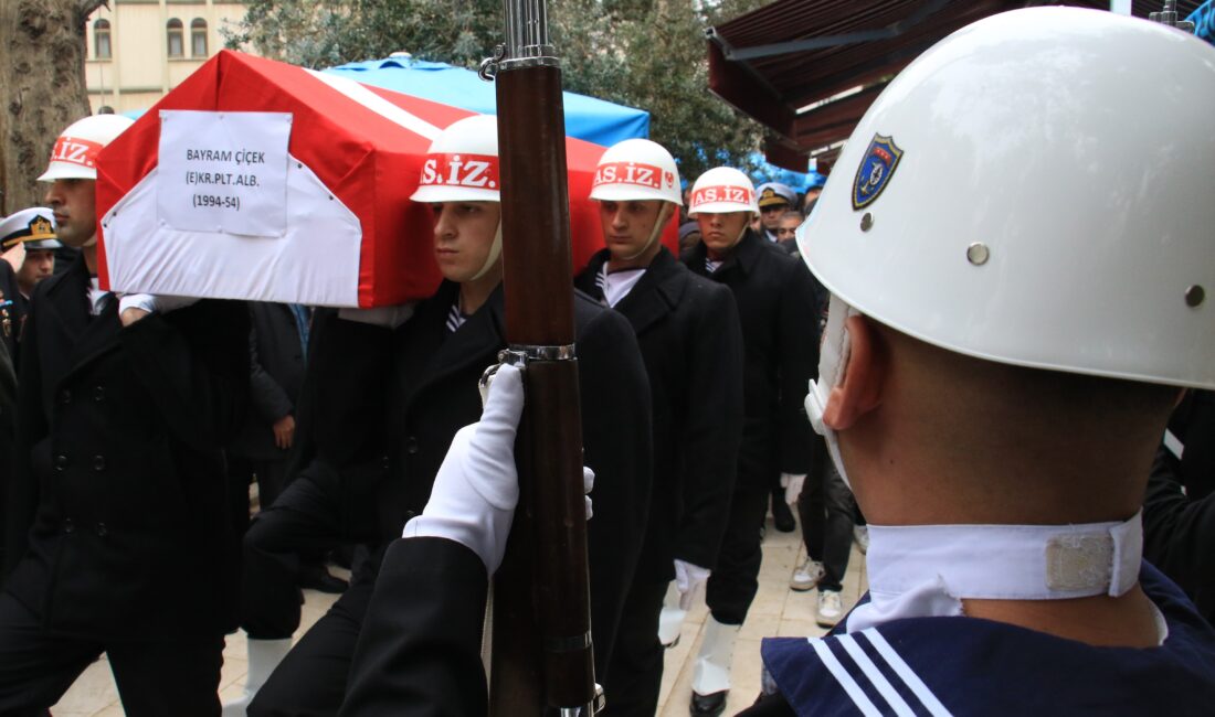 Muğla'daki Helikopter Kazasında Hayatını Kaybeden Şehit Pilot Bayram Çiçek, Mersin'in