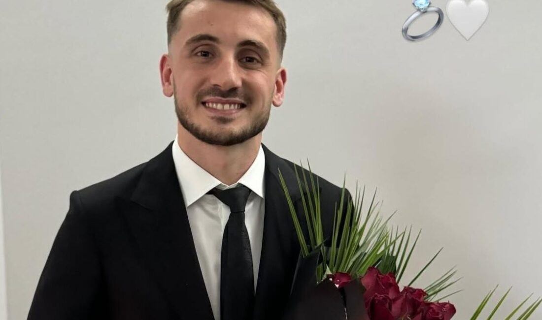  A Milli Takım ve Benfica'nın başarılı oyuncusu Kerem Aktürkoğlu Kocaeli'de