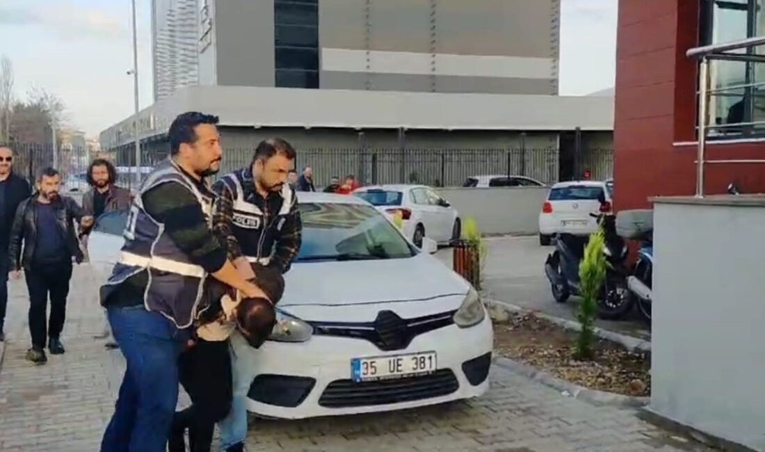 Bisikletli sapık tutuklandı İzmir’in Bayraklı ilçesinde yolda yürüyen kadının arkasından bisikletle gelip kadını