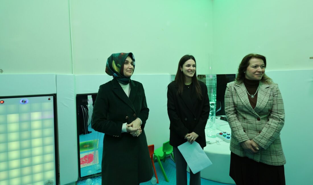 Afyonkarahisar Valisi Doç. Dr. Kübra Güran Yiğitbaşı, Aile ve Sosyal
