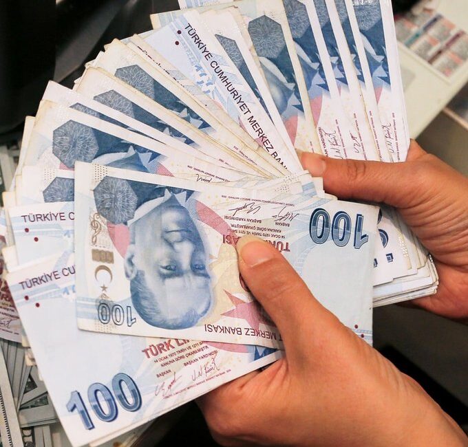 Milyonlar yeni yıl asgari ücret zammını beklerken, Asgari Ücret Tespit