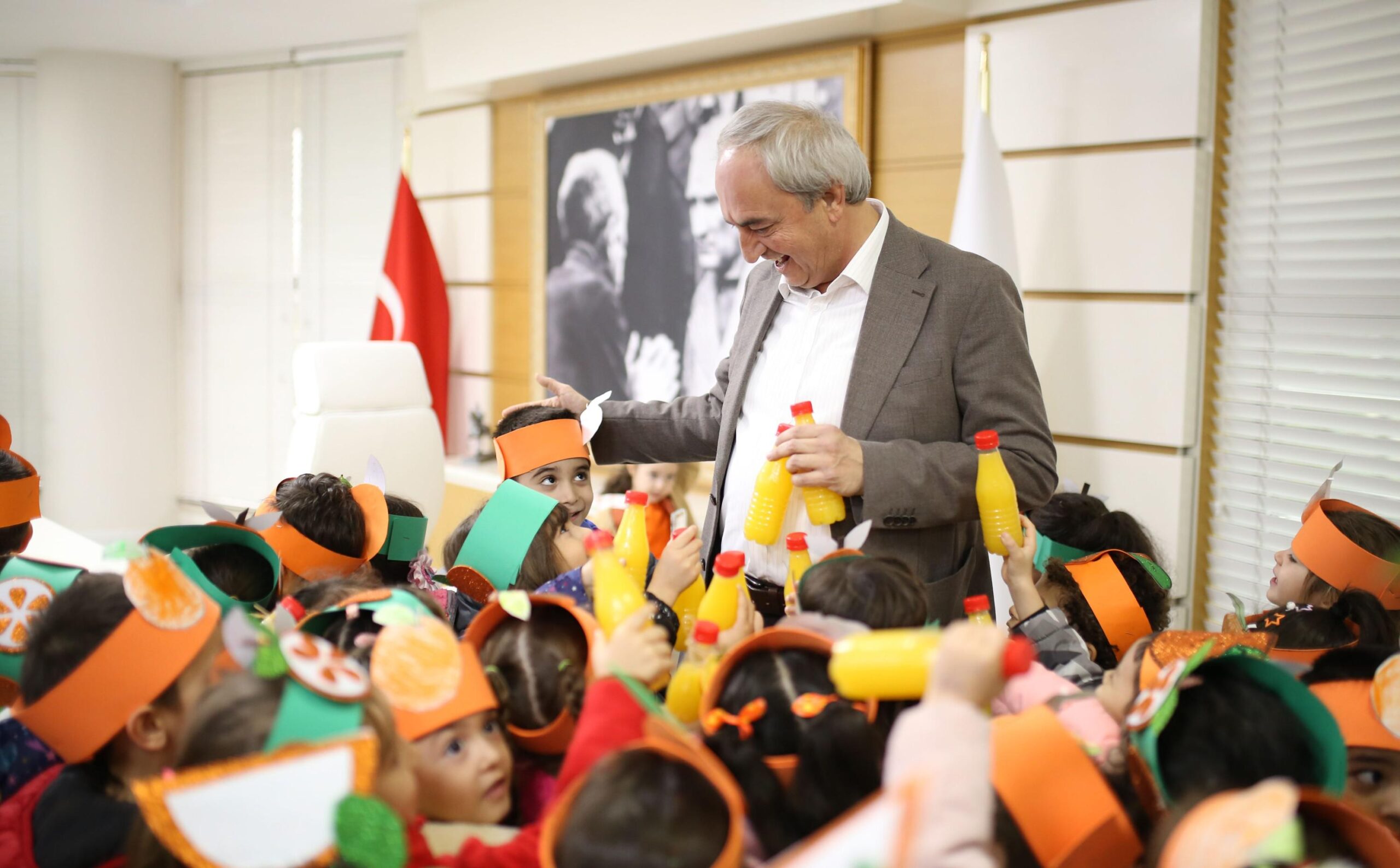 Kepez Belediyesinin kreşleri ile kurslarında eğitim gören çocuklar, 3 Aralık