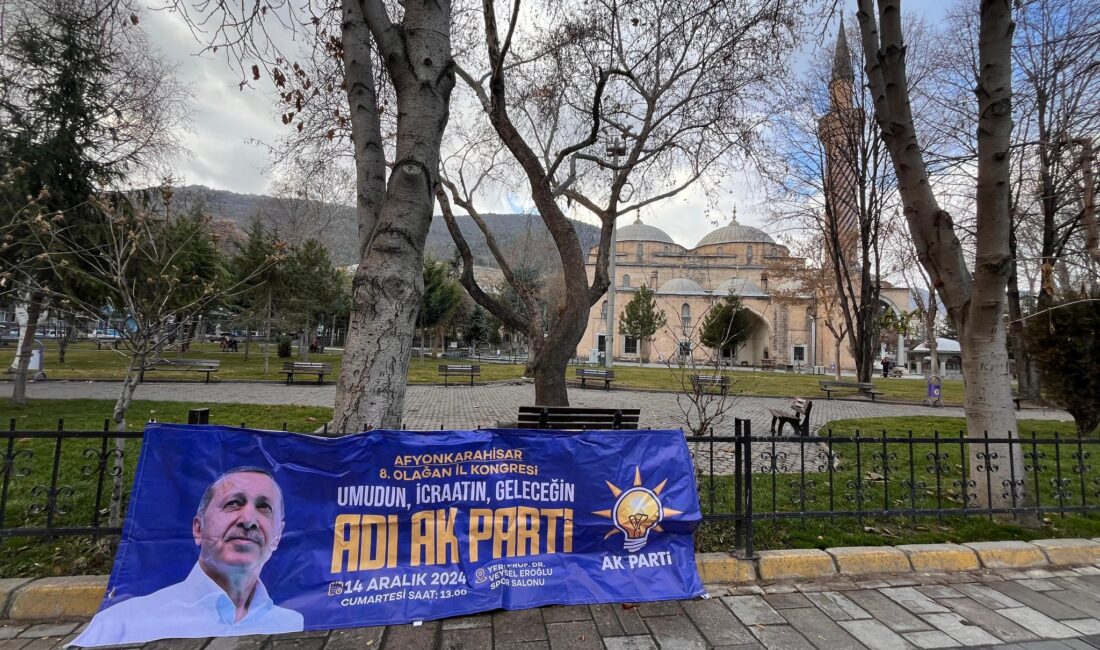 Cumhuriyet Halk Partisi Afyonkarahisar İl Başkanı Faruk Duha Erhan, iktidarın