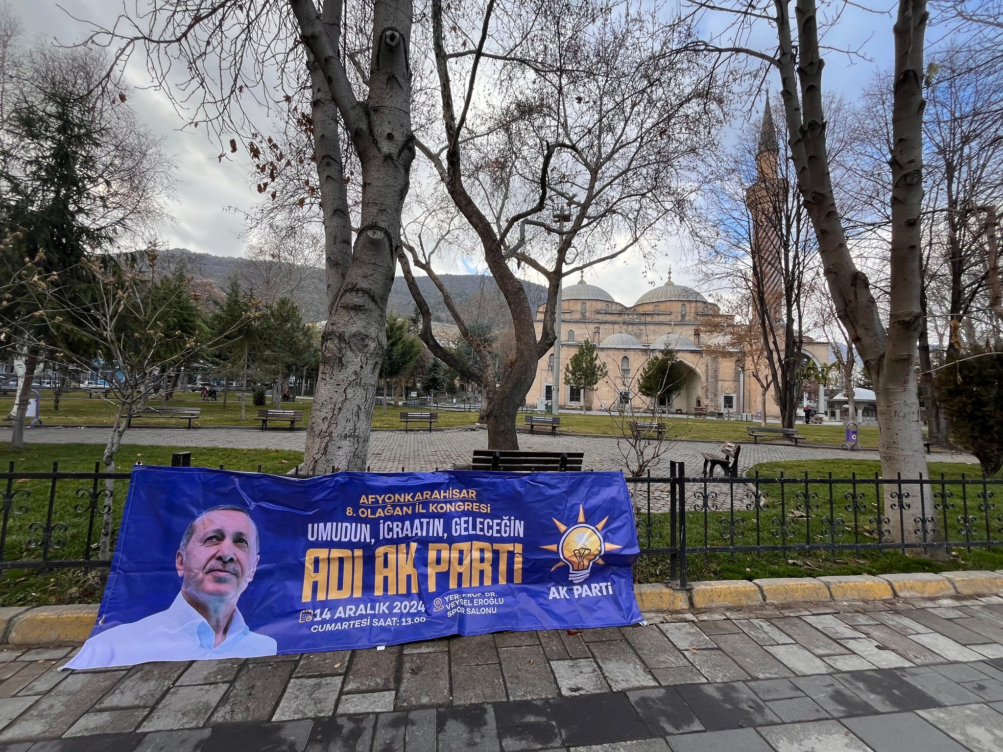 Cumhuriyet Halk Partisi Afyonkarahisar İl Başkanı Faruk Duha Erhan, iktidarın