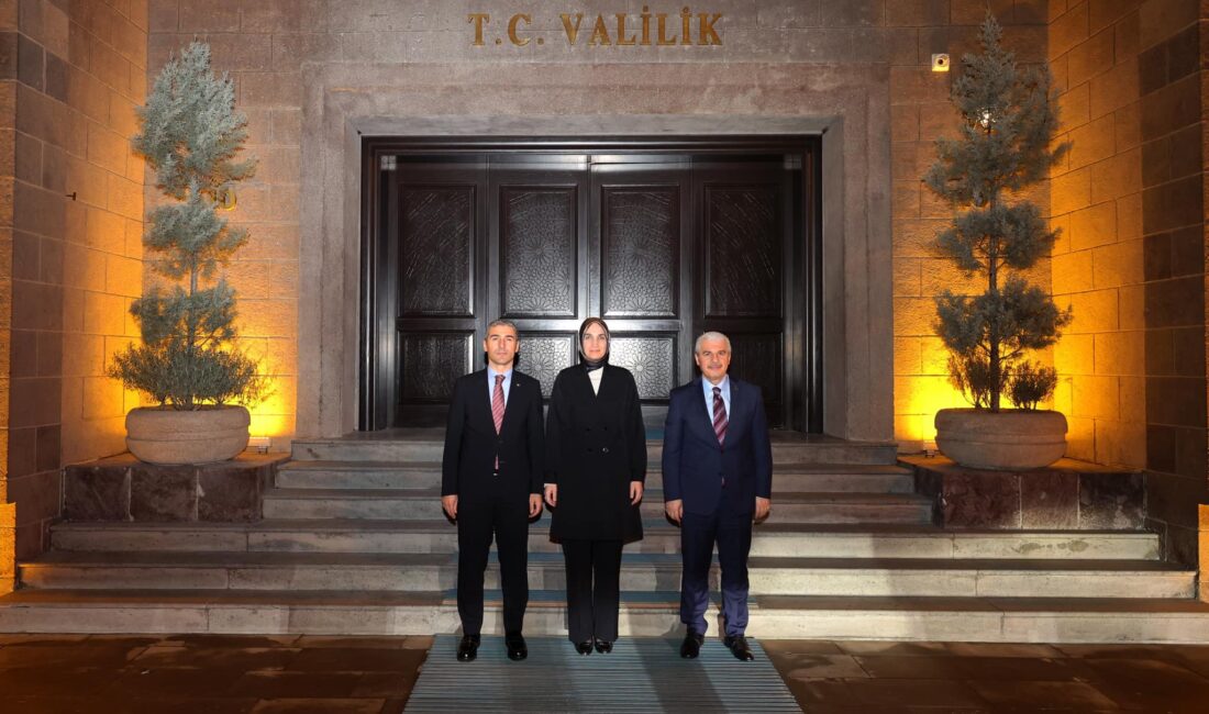 Afyonkarahisar Valisi Doç. Dr. Kübra Güran Yiğitbaşı, konuklarını ağırlamaya devam