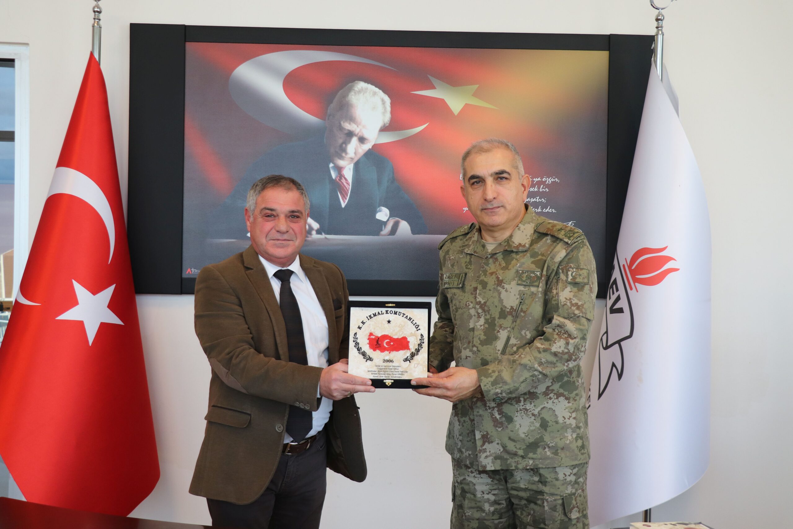 Afyon Eğitim Vakfı Genel Sekreteri Murat Diker, Afyonkarahisar İkmal ve