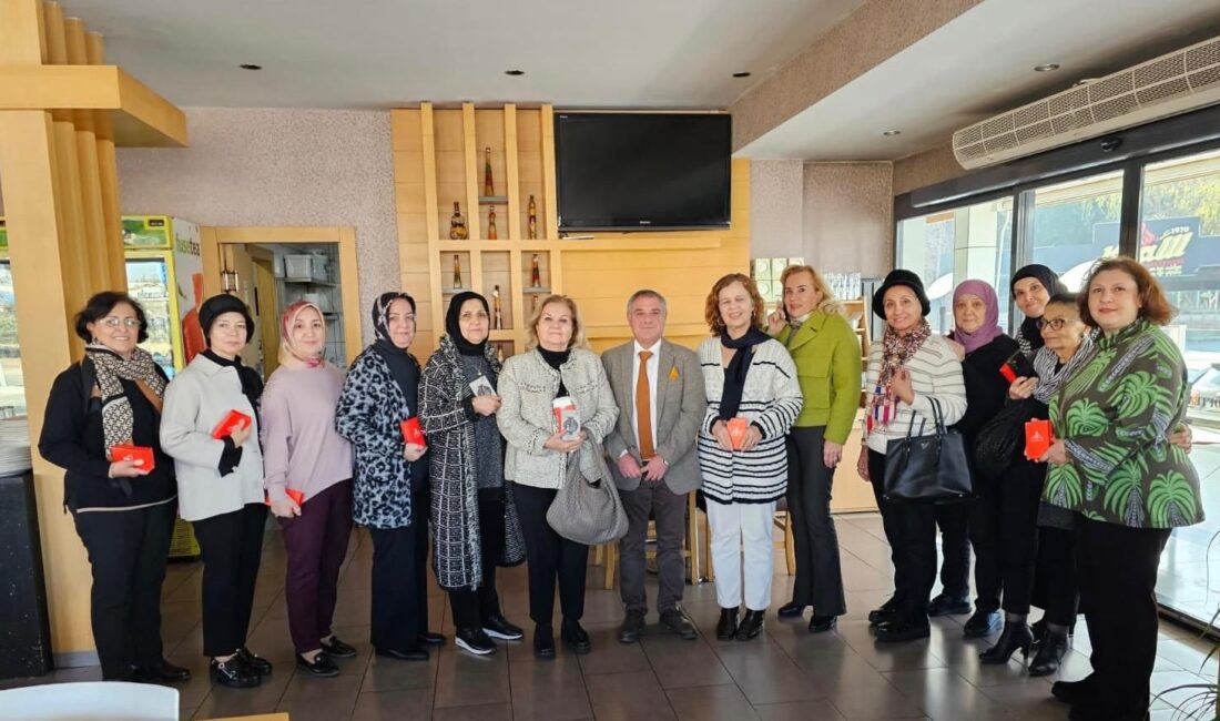 Afyon Eğitim Vakfı Kadın Kolları, Serpil Özer başkanlığında bir araya