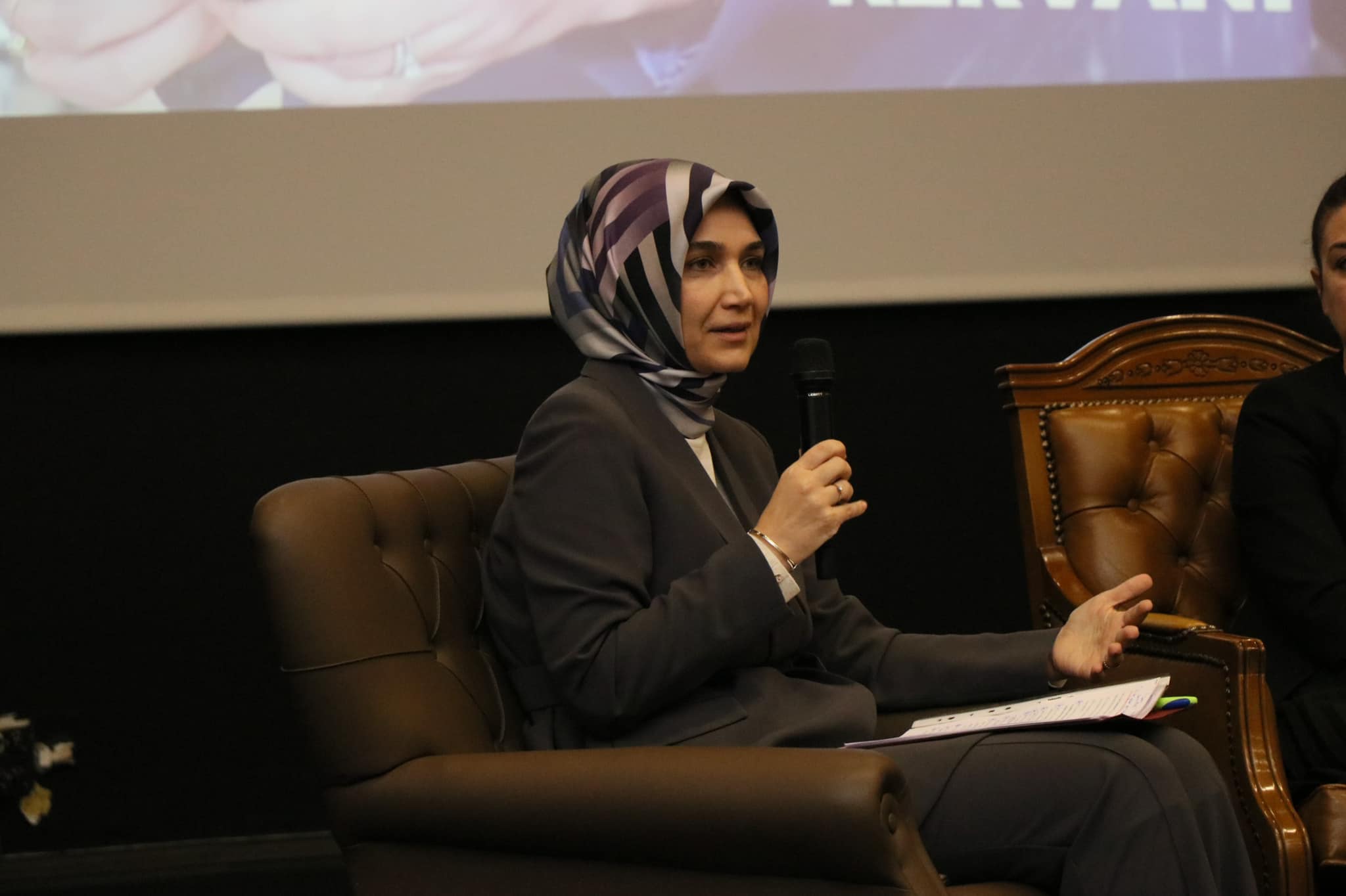Afyonkarahisar Valisi Kübra Güran Yiğitbaşı: Yönetici olmak başlı başına çok