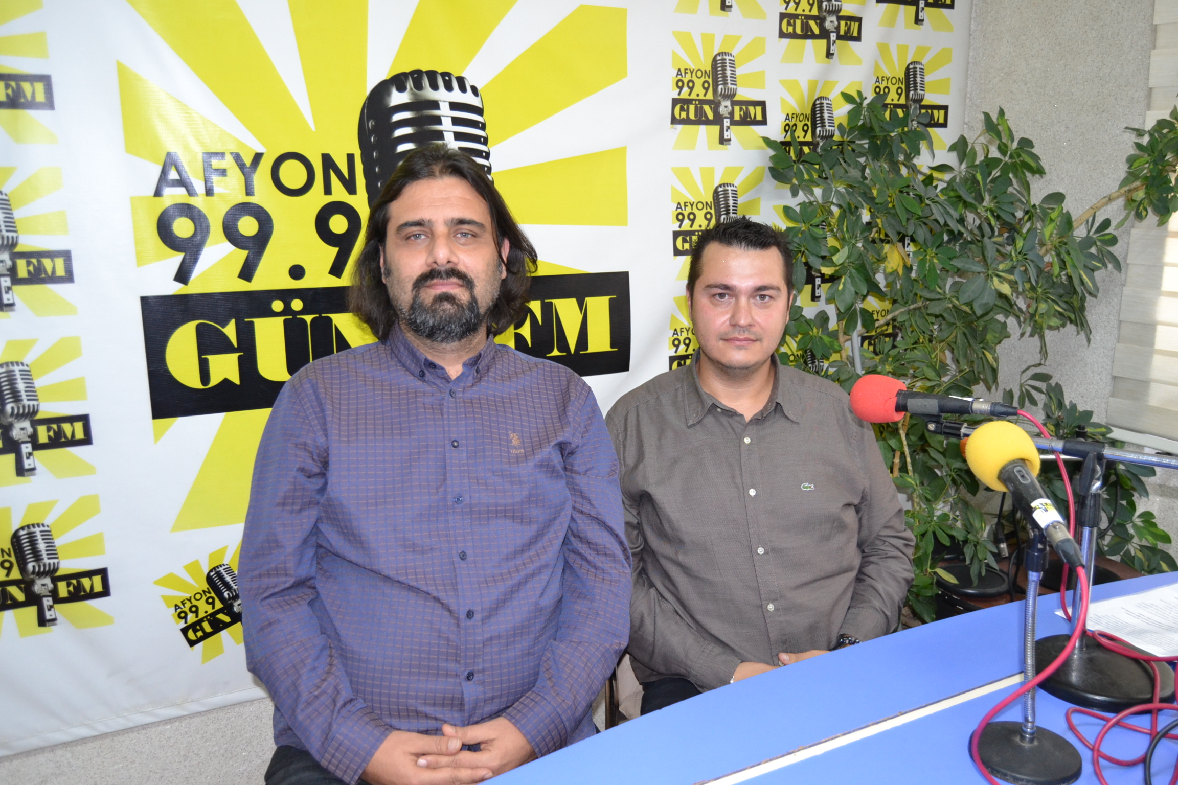 Afyon Kocatepe Üniversitesi (AKÜ) ve Gün FM işbirliğinde süren Kampüs