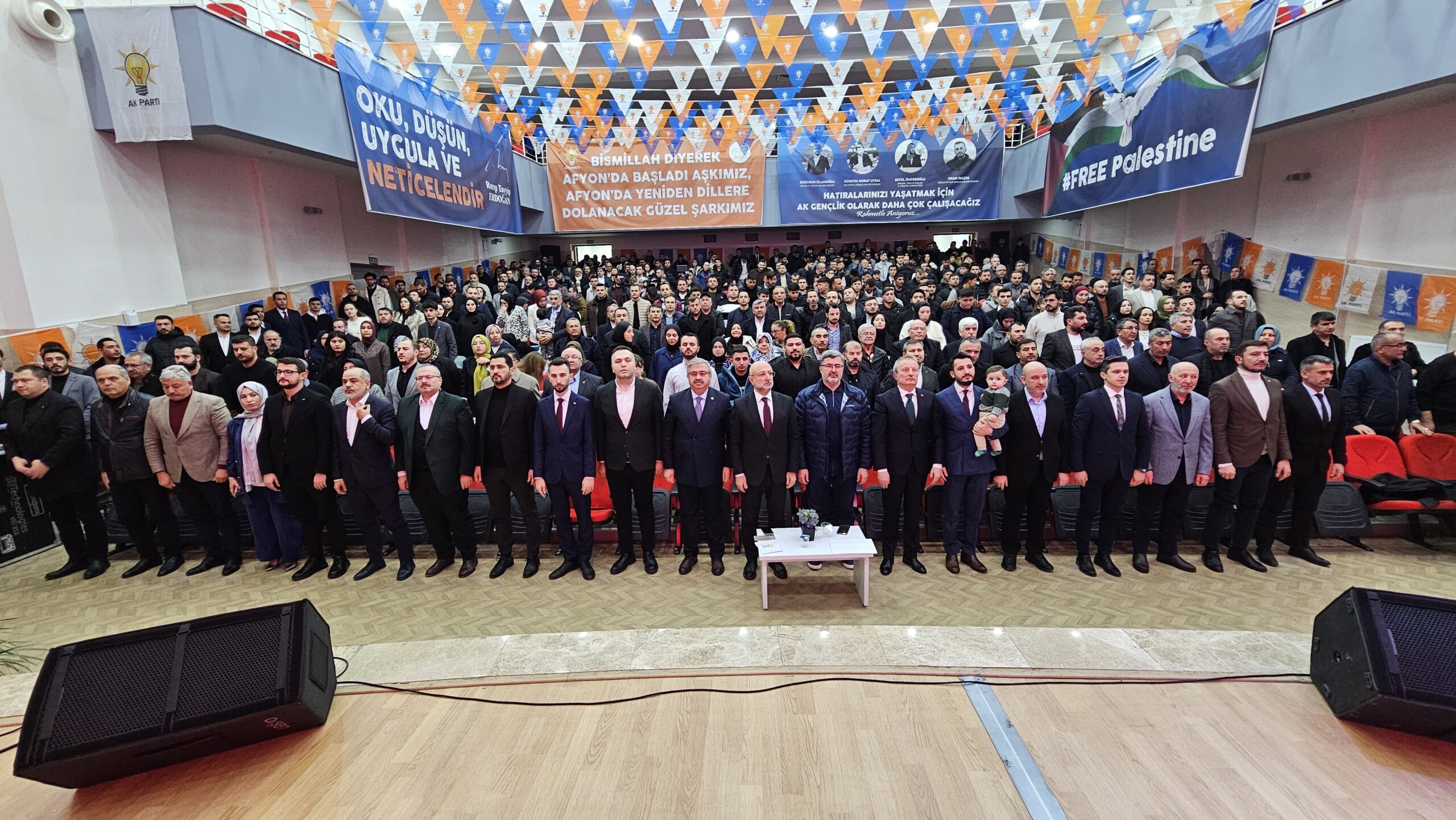 AK Parti Afyonkarahisar İl Gençlik Kolları 7. Olağan kongresi yapıldı.