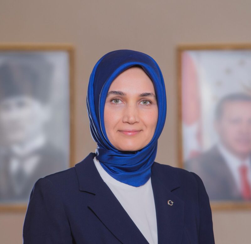  “Şehrimizin marka kurumlarını  siyasi malzeme haline getirmeyelim”