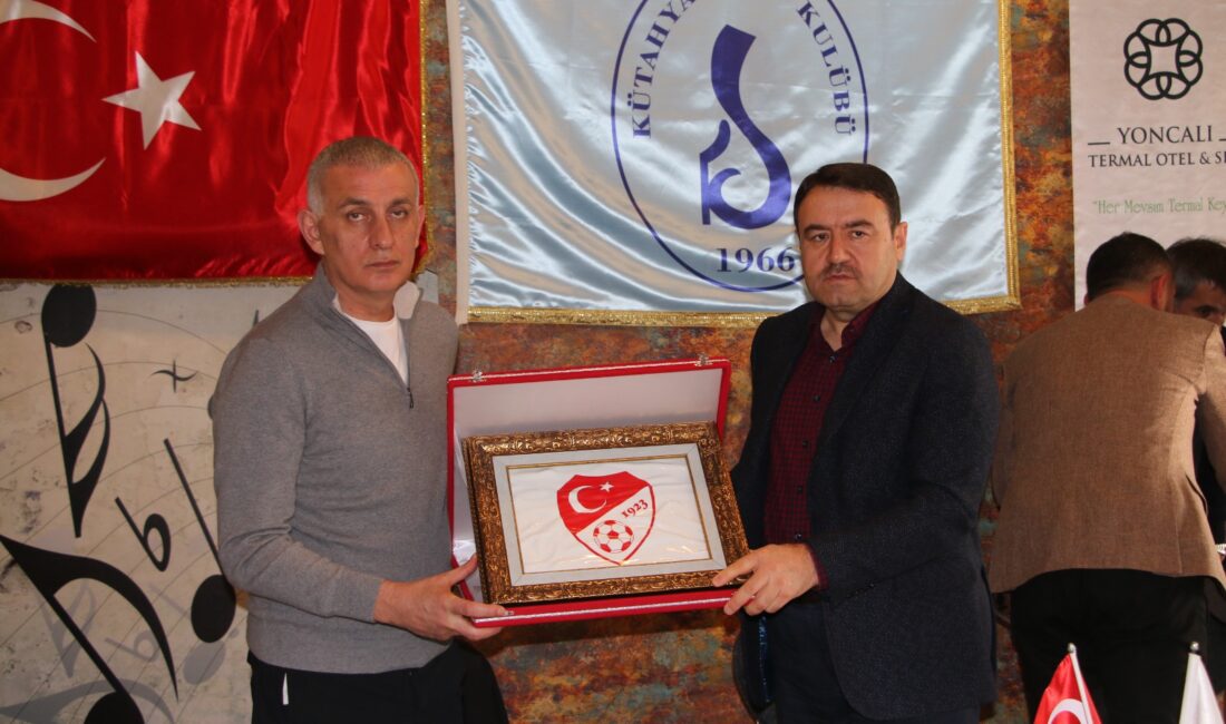 Türkiye Futbol Federasyonu (TFF) Başkanı İbrahim Hacıosmanoğlu, "Bütün illerimizin hepsini