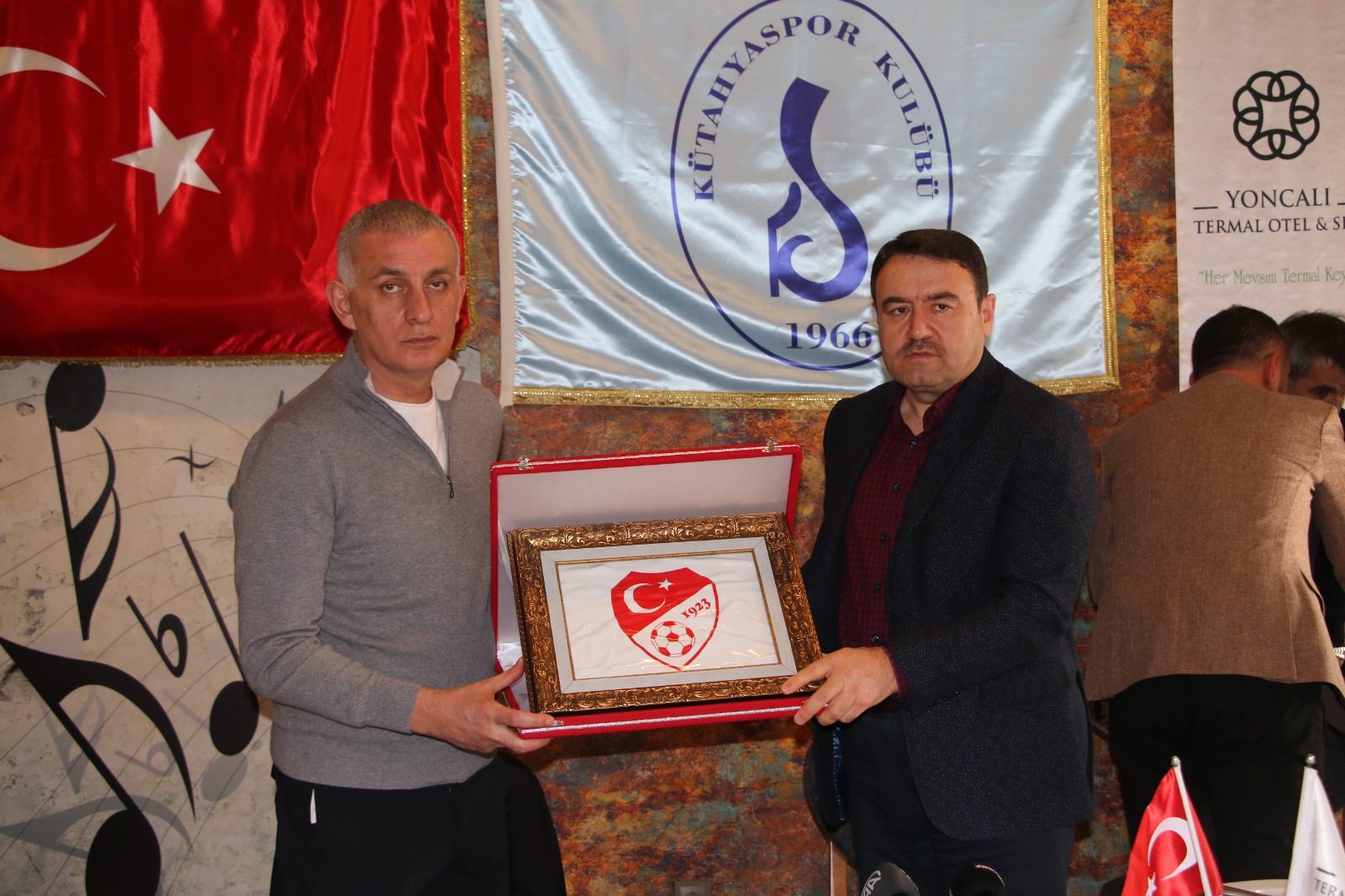 Türkiye Futbol Federasyonu (TFF) Başkanı İbrahim Hacıosmanoğlu, "Bütün illerimizin hepsini