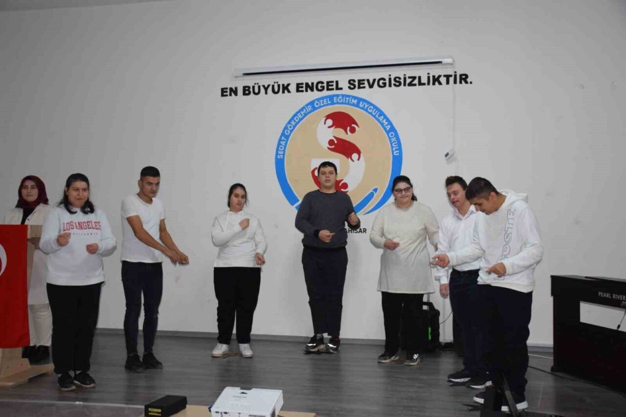3 Aralık Dünya Engelliler günü farkındalık programında, Sedat Gökdemir Özel