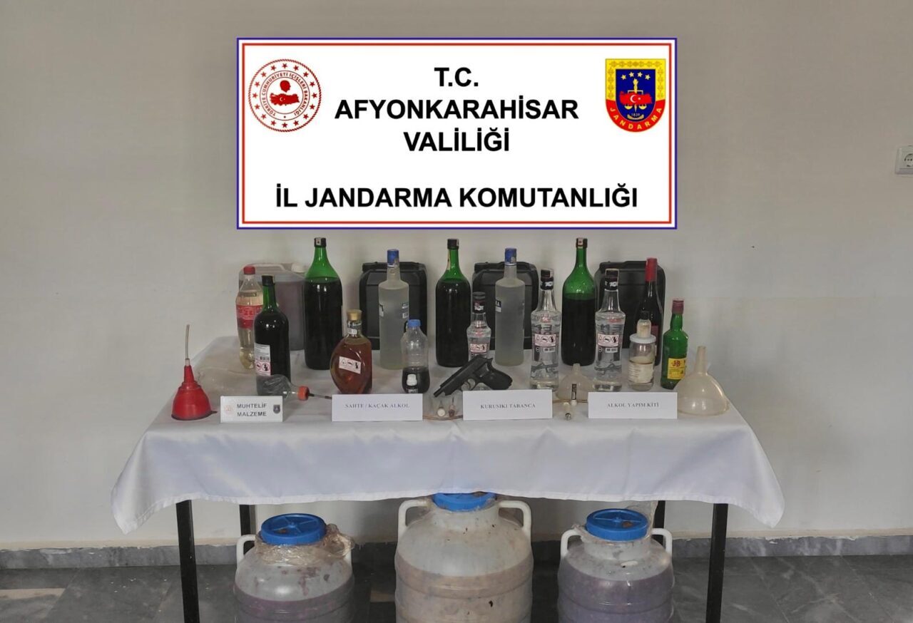 AFYONKARAHİSAR (AA) – Afyonkarahisar'ın Sultandağı ilçesindeki bir evde 128 litre