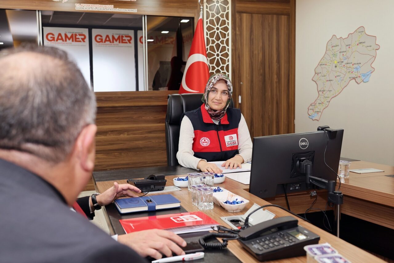 AFYONKARAHİSAR (AA) – Afyonkarahisar Valisi Kübra Güran Yiğitbaşı, “Yeni Yıl