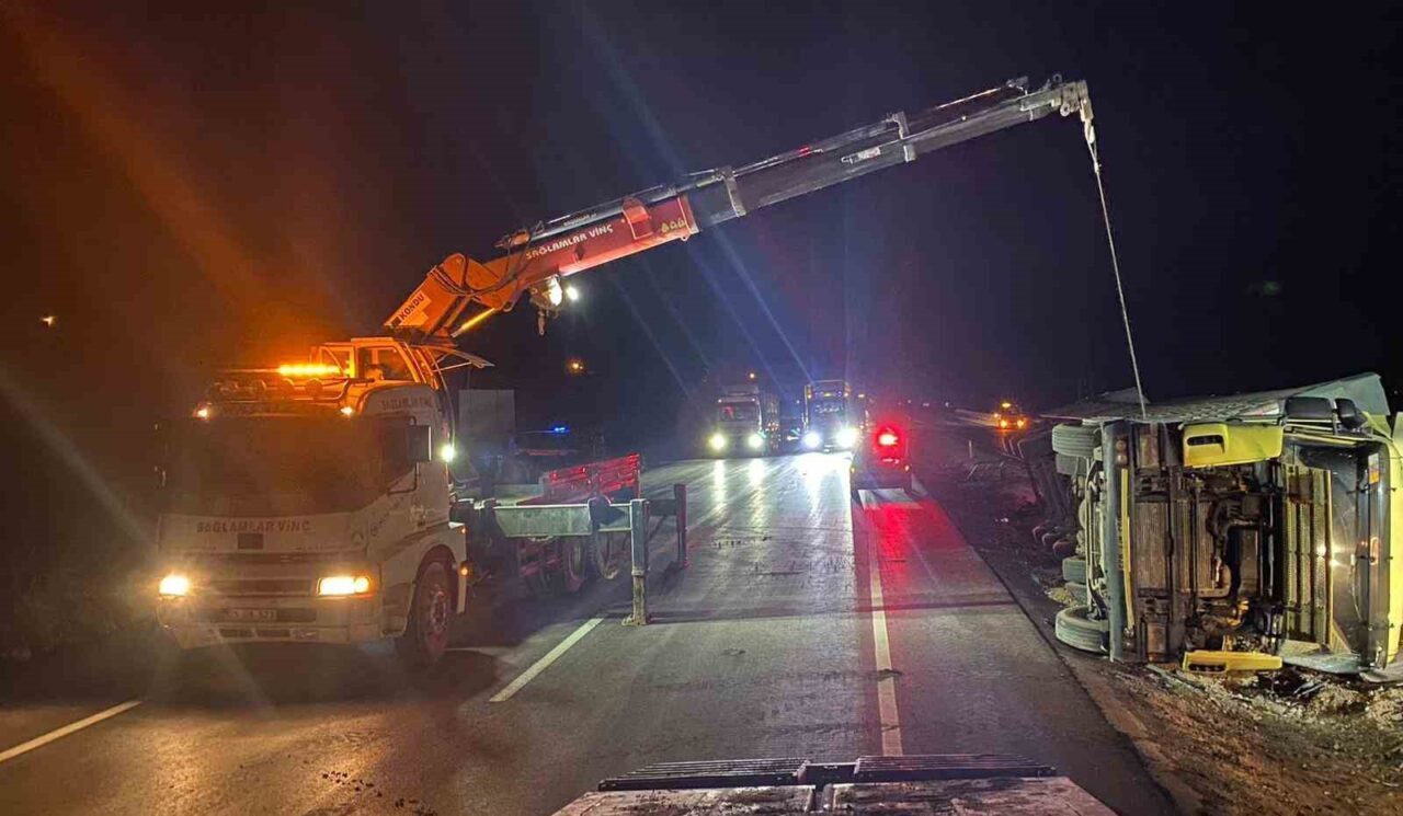 Afyonkarahisar’da medyana gelen trafik kazasında 1 kişi yaralandı.
