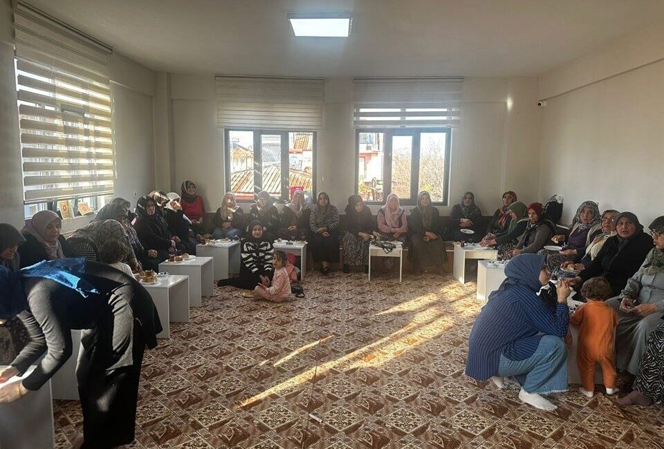 Afyonkarahisar’ın Şuhut ve Başmakçı ilçelerinde Tarım ve Orman Müdürlüğü ekipleri