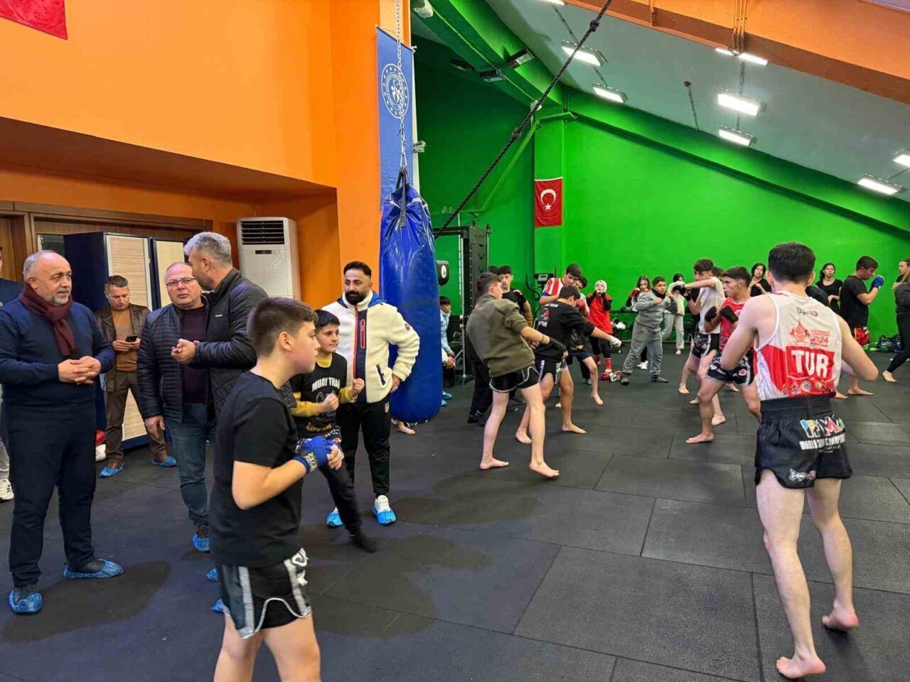 Afyonkarahisar Gençlik ve Spor İl Müdürlüğü ev sahipliğinde düzenlenen Muaythai