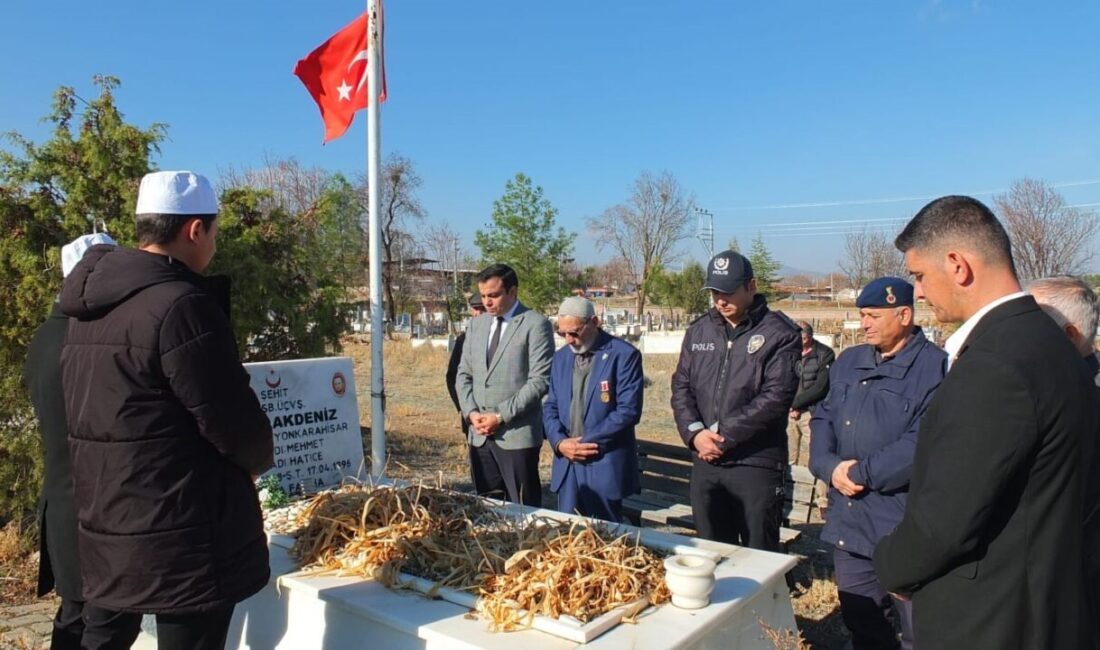 Şehit Serttaş, şahadetinin yıl dönümünde dualarla yad edildi 1998 yılında Şırnak’ta çıkan çatışmada şehit düşen Afyonkarahisarlı jandarma er