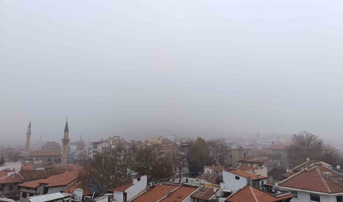 Sisli havanın etkili olduğu Afyonkarahisar’da, hikayelere bile konu olan tarihi